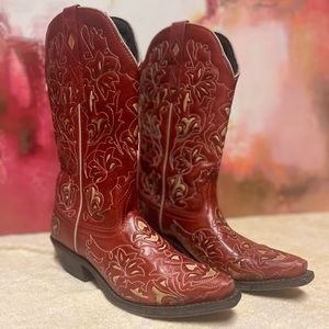 Laredo 52042 woman’s boot size 6 leather upper balance man made material